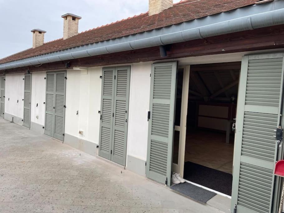 Appartement Central, Big Terrace, Near River