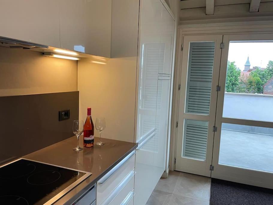 Apartament Central, Big Terrace, Near River *